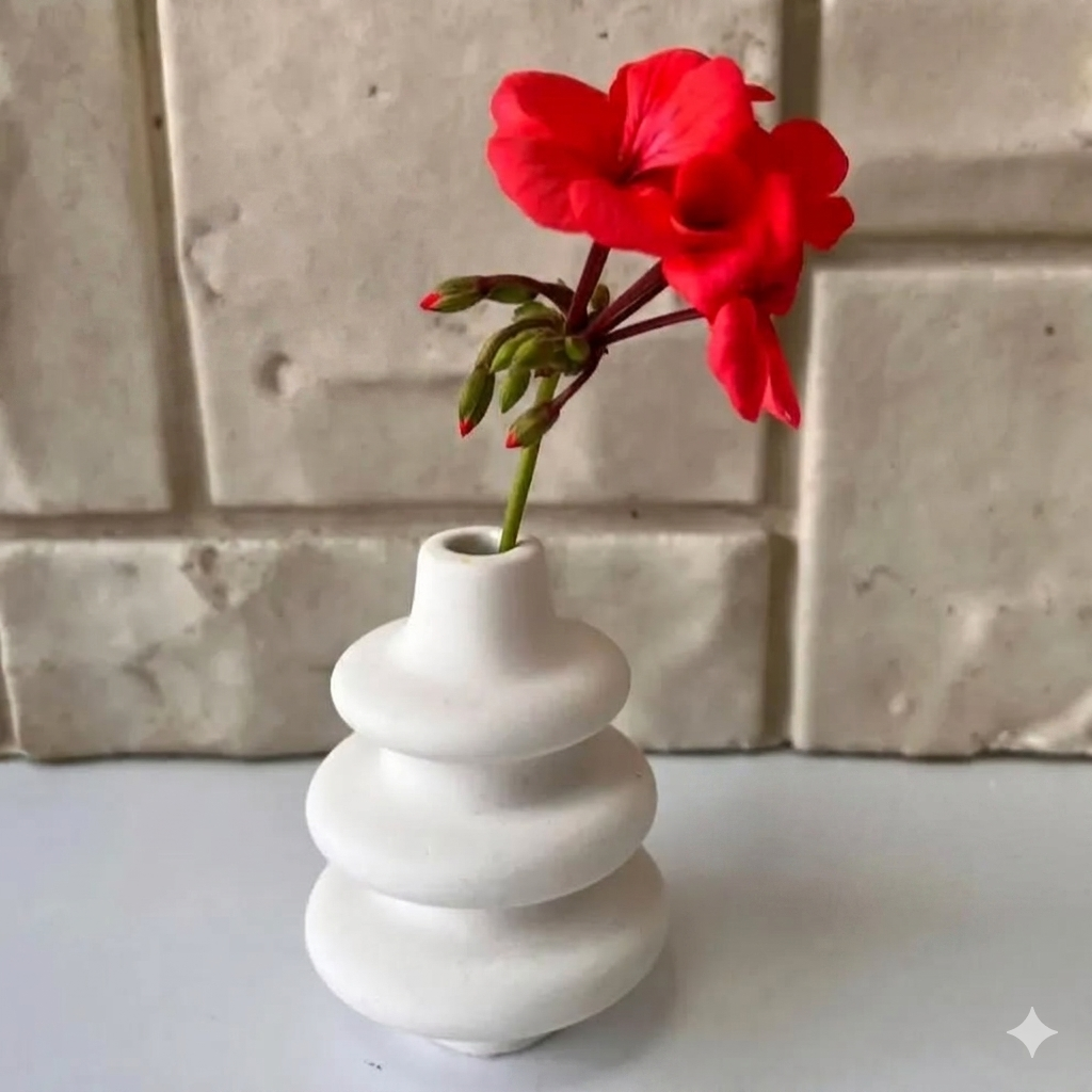 Karakız Helezonik Vazo Silikon Kalıp 10x7 Cm thumbnail 2