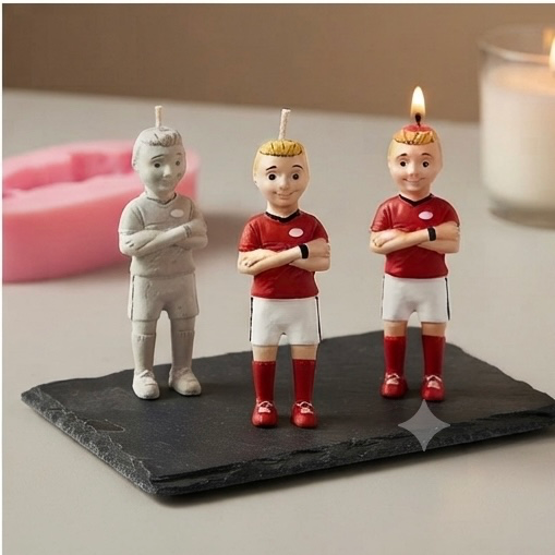 Karakız Futbolcu Figürlü Silikon Kalıp 11 Cm thumbnail 3